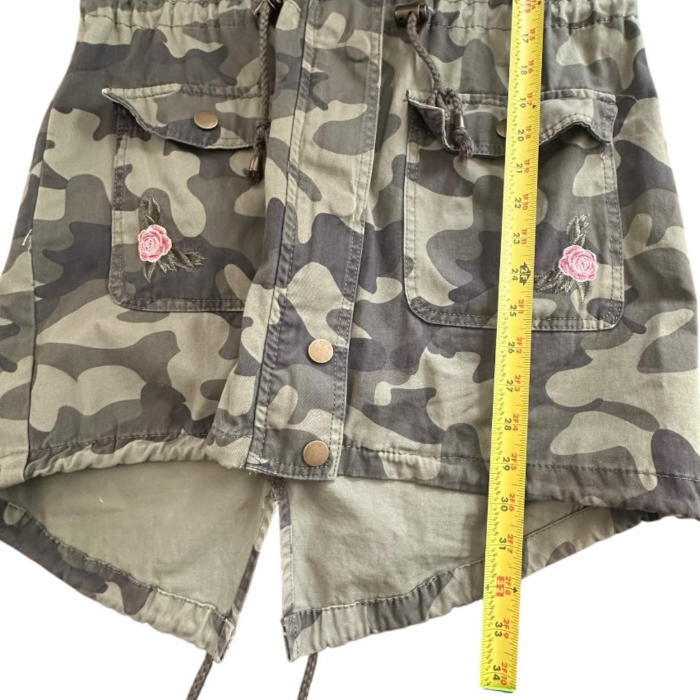 Blue Rain Camouflage Utility Cargo Jacket Pink Floral Embroidery Accent Size Med - Picture 10 of 16